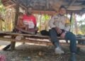 Bhabinkamtibmas Kampung Padua Sambangi Warga, Sampaikan Pesan Kamtibmas dan Cegah Karhutla
