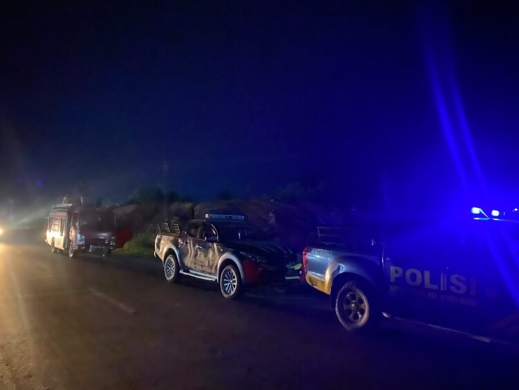 Sinergi Polres Boven Digoel dan Damkar, Kebakaran Lahan di Kilometer 4 Berhasil Dipadamkan