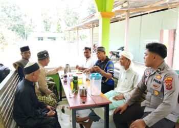 Sambangi Jamaah Masjid Andey, Polsek Biak Utara Ajak Warga Jaga Toleransi dan Kedamaian