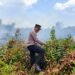 Gerak Cepat Polsek Kurik Padamkan Kebakaran Lahan di Kampung Wonorejo