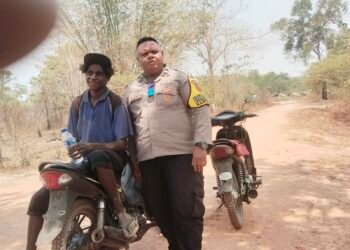 Bhabinkamtibmas Yanggandur Sambangi Warga, Ajak Bersama Cegah Karhutla